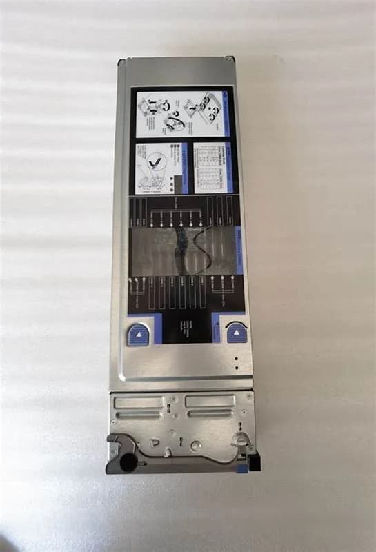 IBM x3850 X6 Compute Book DDR3 (00FN709)