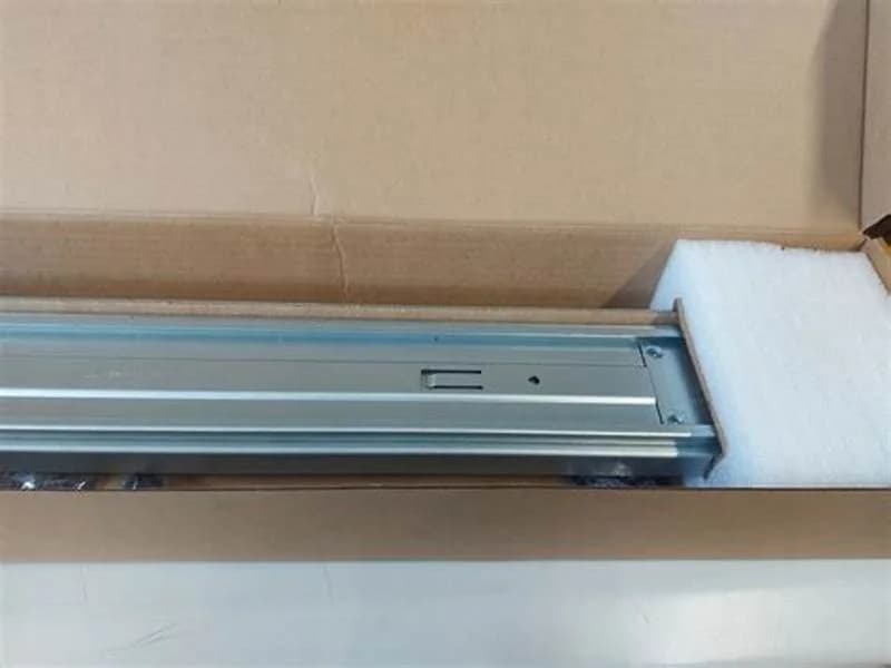 NetApp RKMT KIT,4-POST,SMALL-BOX,SUPER RAIL (113-00232)