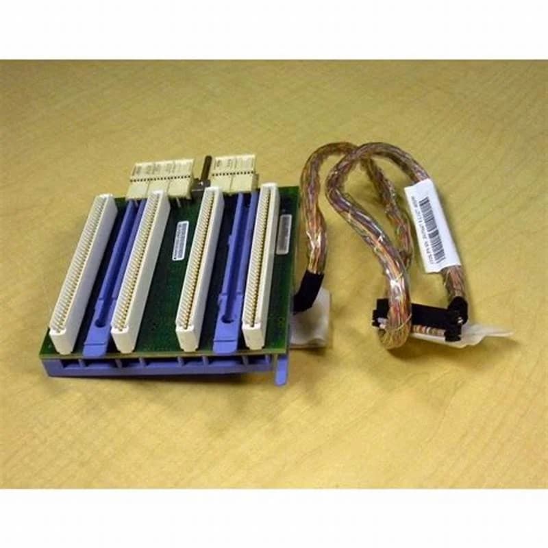 IBM Spare DASD BKPLN (80P5002) (80P5002)