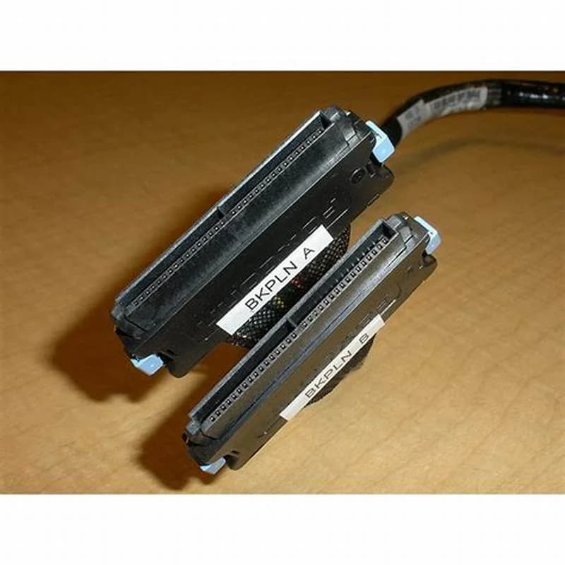 Dell ASSY CBL BKPLN 2.5 PERC5I, Кабель (HK881)