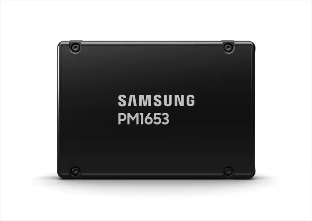 Samsung PM1653 MZILG3T8HCLS, SSD, 3.84 TB, internal, 2.5", SAS 24Gb/s (MZILG3T8HCLS-00A07)