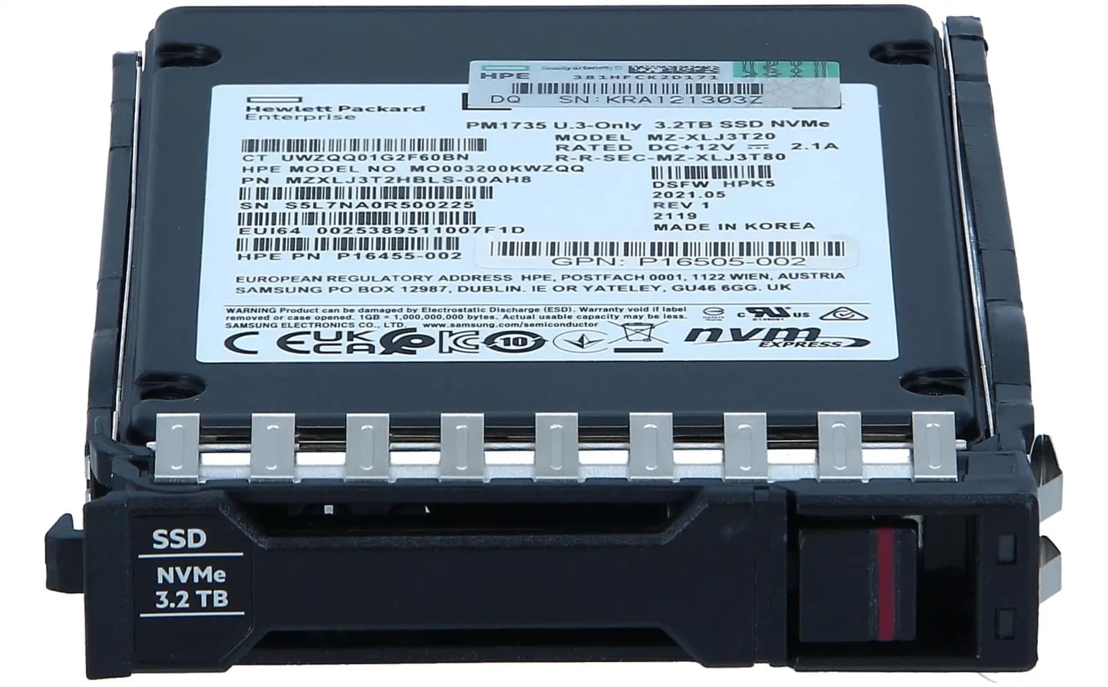 HPE SSD, Mixed Use, 3.2 TB, hot-swap, 2.5" SFF, U.3 PCIe 4.0 (NVMe) (P50230-B21)