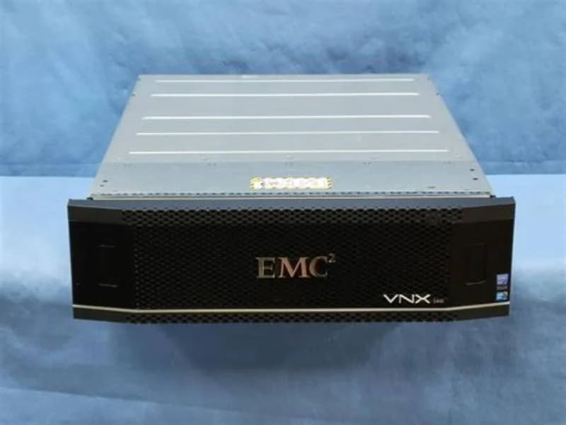 EMC VNX5400 Solution (VNX5400)