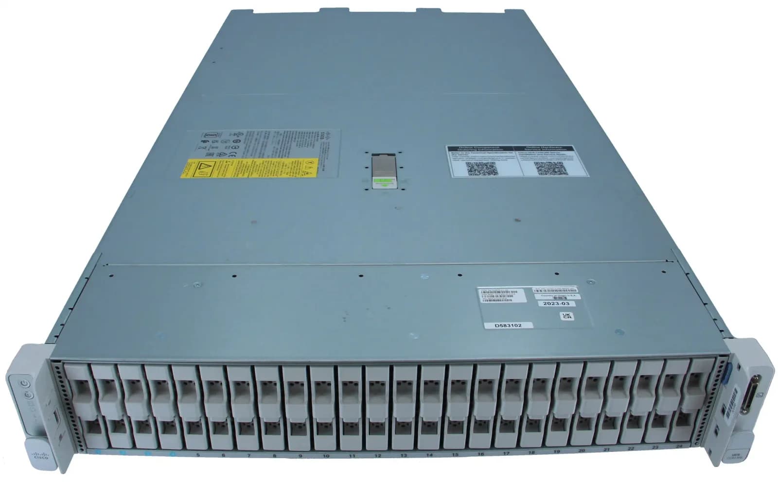 Cisco SFF Rack Сервер, Сервер, rack-mountable, 2U, 2-way, no CPU, RAM 0 GB, SATA/SAS/PCI Express, 24 x hot-swap 2.5" bay(s), no HDD, G200e, (UCSC-C240-M6SX)