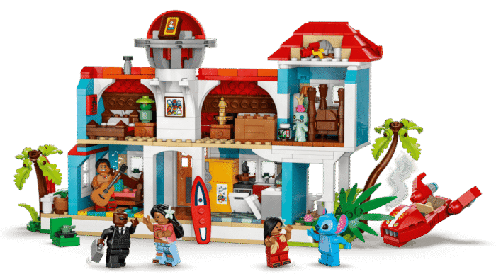 Lego Lilo and Stitch Beach House (43268) - Image 2